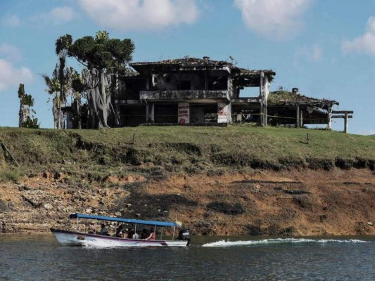 Así es La Manuela, la imponente y abandonada finca de Pablo Escobar (FOTOS)