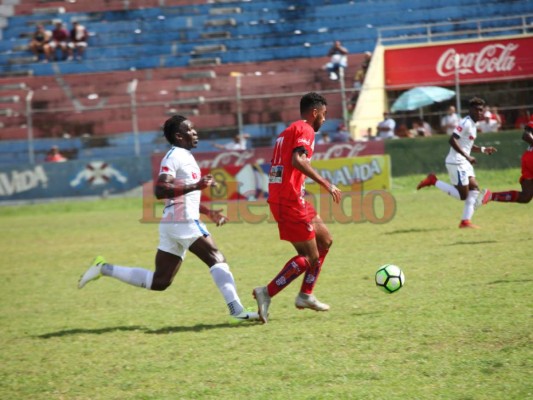 Olimpia perdió 0-2 ante el CD Vida en partido reprogramado en La Ceiba
