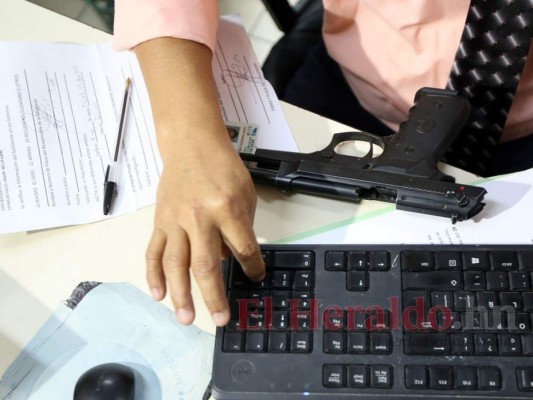 Ley de Control de Armas: Buscan dar privilegios a exfuncionarios de Seguridad