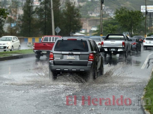 Decretan alerta amarilla para Francisco Morazán y Valle por segunda vaguada