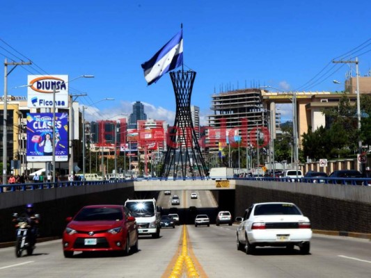 Conozca los pasos para realizar cambios físicos de combustible o color de vehículo&nbsp;&nbsp;