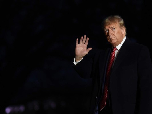 Trump utiliza su estatura como arma política en la campaña presidencial