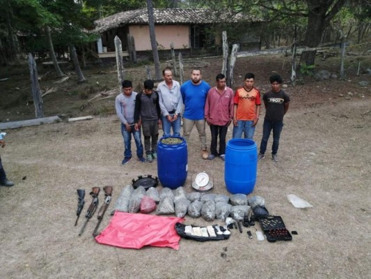 Desmantelan un narcolaboratorio en El Porvenir