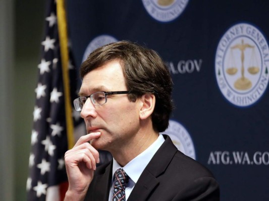 Demandan a EEUU por arrestos de migrantes en tribunales