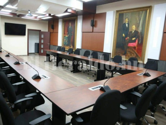 Reinauguran salón Ramón Rosa del Congreso Nacional de Honduras