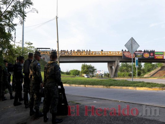 FOTOS: Fuerte despliegue policial y militar en varias ciudades de Honduras ante movilizaciones