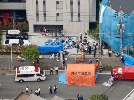 En esta imagen aérea se observa el lugar en el que ocurrió un ataque en Kawasaki, cerca de Tokio, el martes 28 de mayo de 2019. Foto: Kyodo News via agencia AP