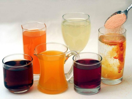 La OMS pide a los gobiernos gravar las bebidas azucaradas