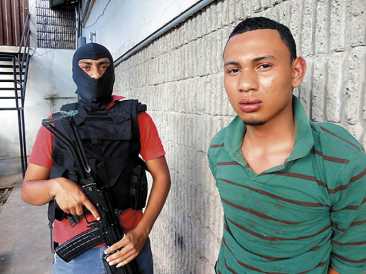 Capturan a joven por extorsionador