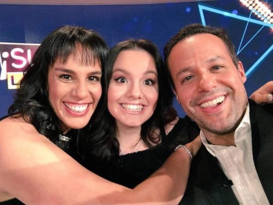 Difunden llamada de Sarita con sus hermanos tras muerte de José José