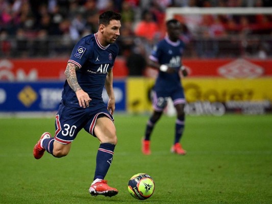Con ovación incluida: Así se vivió el debut de Messi con el PSG en la Ligue 1 (Fotos)