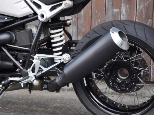 Por qué el escape de las motos hace explosiones y sus soluciones