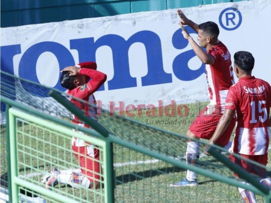 Frustración verdolaga, resurgir cocotero y empate en Puerto Cortés: imágenes de la jornada 8