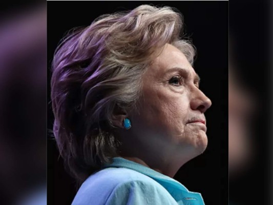 ¿Hillary Clinton con Parkinson?