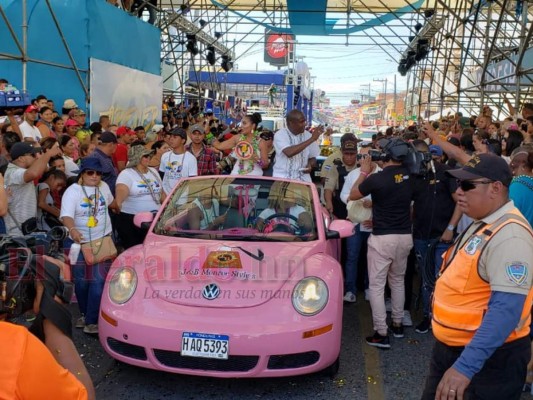 FOTOS: Color y fiesta en el carnaval de La Ceiba