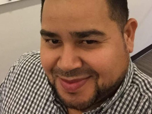 Muere por covid-19 el periodista hondureño Marvin Sandoval