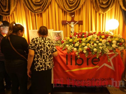 Así fue el último adiós a 'Cayita' Gómez, dirigente popular de Libre