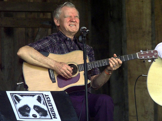Fallece el músico de folk Doc Watson