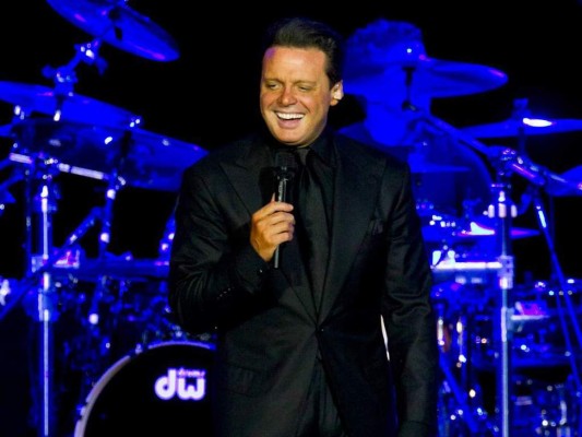 Luis Miguel emociona a sus fanáticos con un sorpresivo anuncio en Instagram
