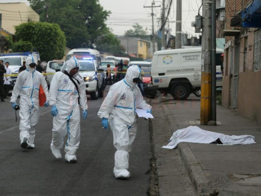 Con un beso y una broma se despidió joven centralista de su papá antes de ser asesinada