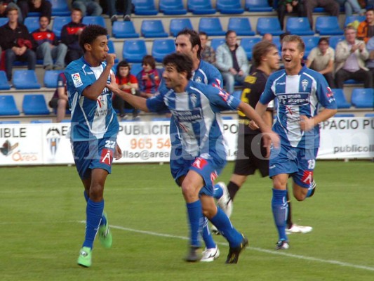 Choco Lozano firma esta semana con el Barcelona para jugar con la filial en la Liga 1 2 3