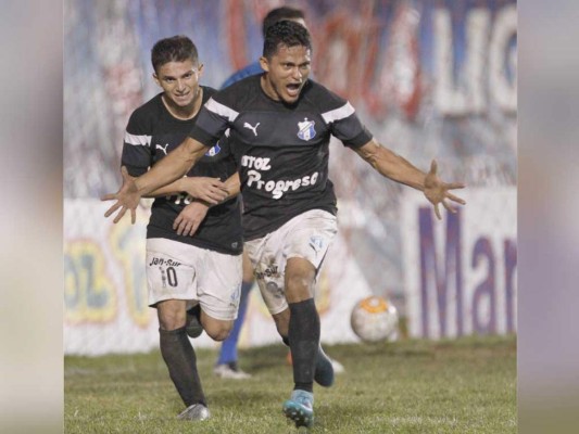 Platense aprovecha las últimas de cambio y venció 0-1 al Honduras en El Progreso