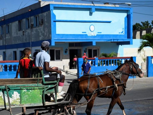 ¿Qué pasa en Cuba? Claves para entender control policial y censura de internet