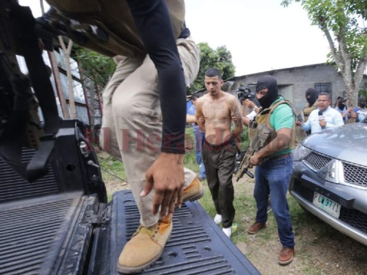 FOTOS: Así fue la captura de los cuatro supuestos cabecillas de la pandilla 18 en Amarateca