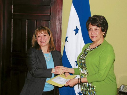 Asume nueva coordinadora de la ONU en Honduras