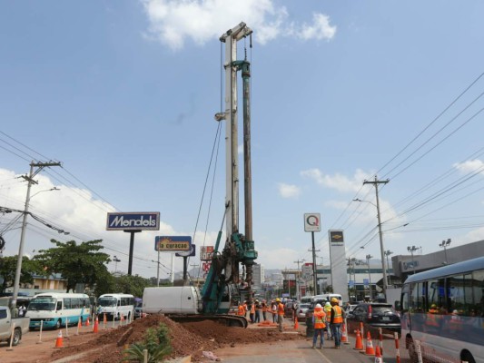 Inician la construcción de dos megaproyectos viales en el Distrito Central