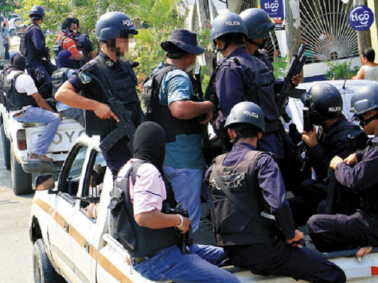 En vigencia el decreto 89-2012, que facilita la depuración policial en Honduras