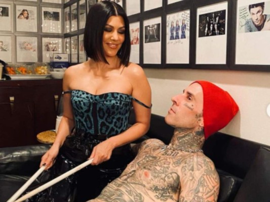 Los detalles del compromiso entre Kourtney Kardashian y Travis Barker (Fotos)  