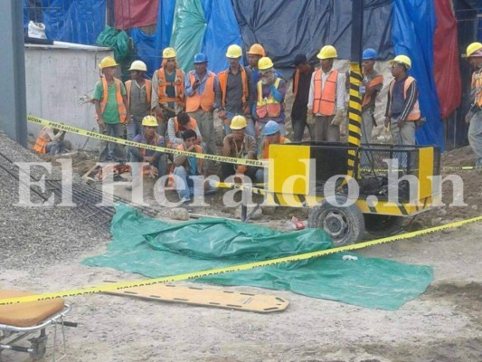 Honduras: Tres obreros muertos por caída de muro en construcción en colonia América