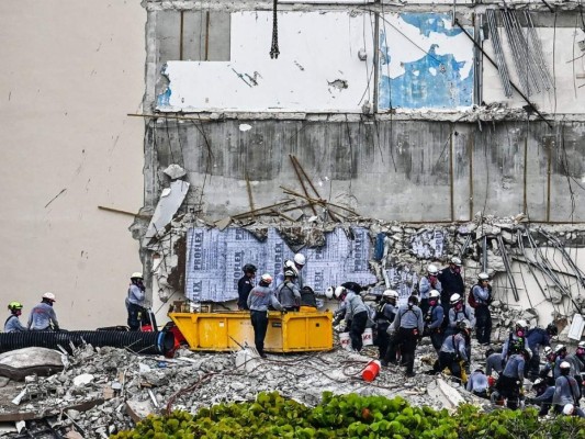 FOTOS: Sexto día de búsqueda de sobrevivientes tras colapso de edificio en Miami