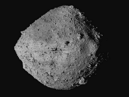 Sonda de la NASA intentará sacarle una muestra al asteroide Bennu