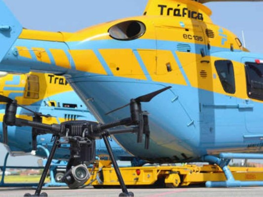 España se equipa de drones para sancionar a conductores imprudentes