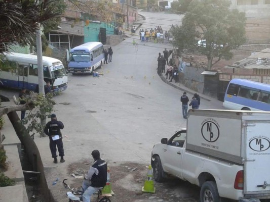 Honduras: Acribillan a dos motoristas de rapiditos en Reparto Arriba