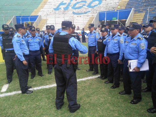 650 elementos de la policía listos para el Olimpia vs Motagua