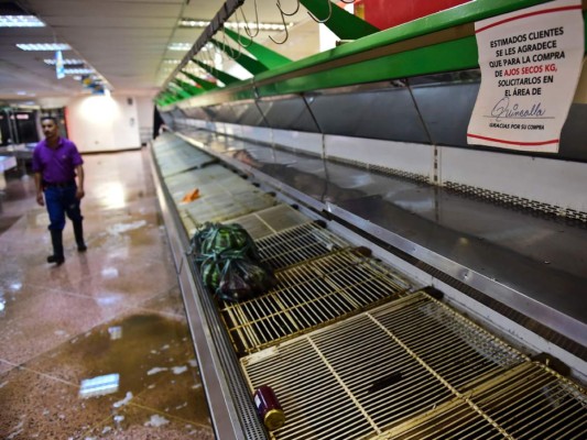 FOTOS: Violencia recrudece en Venezuela con protestas y saqueos