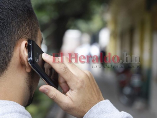 Alertan sobre nueva estafa telefónica a inmigrantes en Estados Unidos