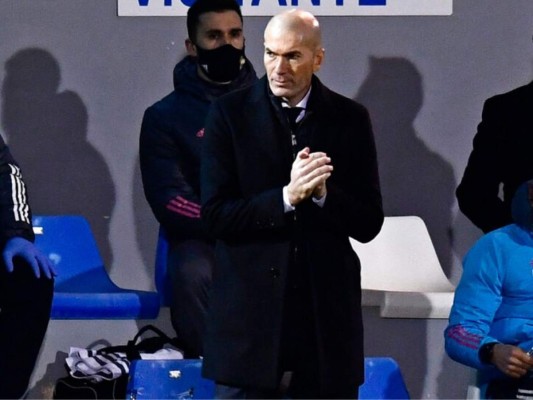 Zidane 'está mucho mejor' tras dar positivo en covid-19, asegura Bettoni