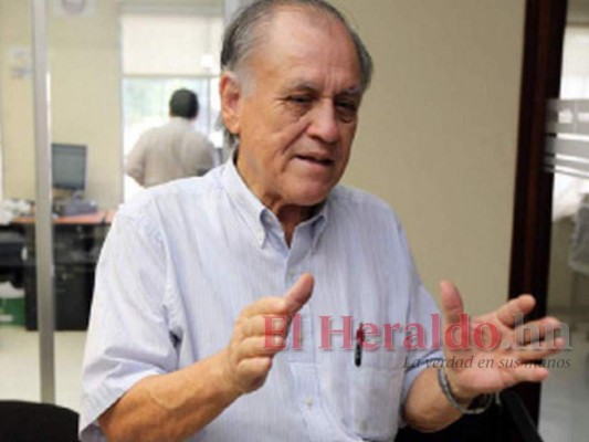 En la Copa Oro 2005, Chelato puso a Honduras de nuevo en la órbita