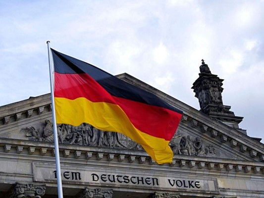 Alemania facilita la naturalización para descendientes de víctimas del nazismo