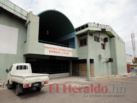 FOTOS: Habilitarán triaje en antiguo centro comercial de la Mayangle