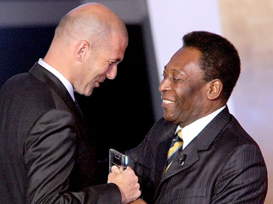 Lionel Messi gana su tercer Balón de Oro consecutivo