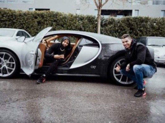 Así es el lujoso Bugatti de Cristiano Ronaldo; solo hay 10 en el mundo (FOTOS)