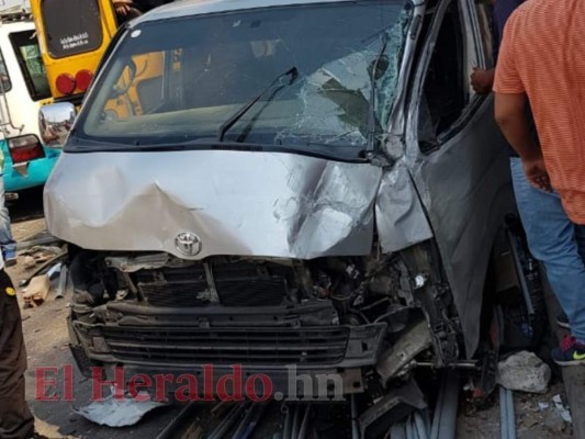 Muerte, dolor y destrozos del accidente en la colonia El Carrizal en imágenes