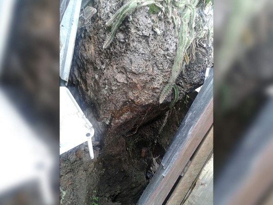 Honduras: Se derrumba muro al oriente de la capital