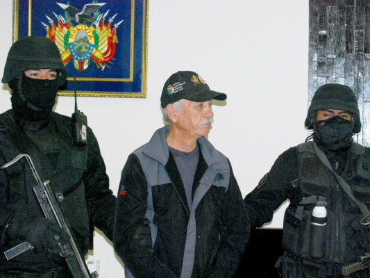 Exmilitar represor argentino cae en Bolivia por visitar de su esposa