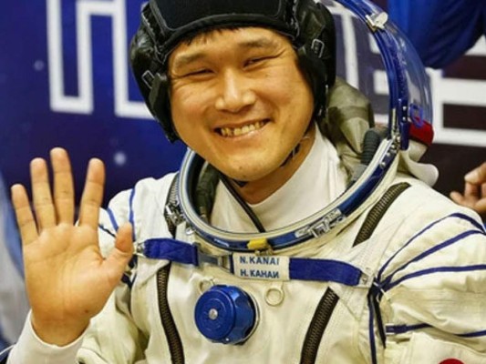 El extraño estirón de un astronauta japonés&nbsp;&nbsp;